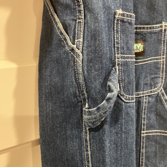 Key established 1908 denim overalls size 5 great for boys and girls 💕 - Picture 7 of 8